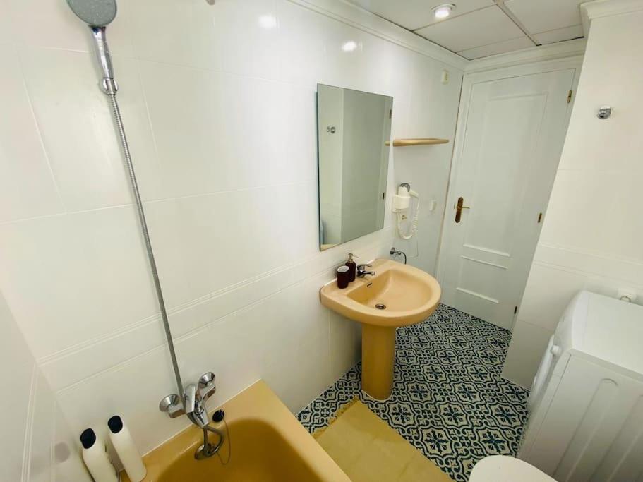 Canario Apartment - Imperial Park - Sea View, 6 Pools, Terrace Calpe Exterior photo